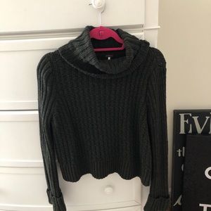 Turtle neck sweater
